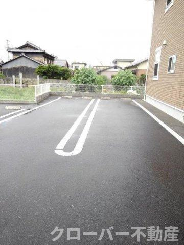 カーサ・ドマーニの駐車場
