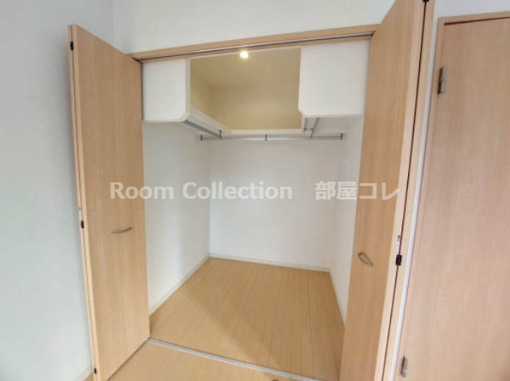 KAZカーサ戸田の収納|※同物件他部屋写真　反転・色違いの場合有　現状優先