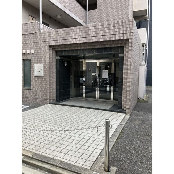 【エントランス】 | リアライズ今池