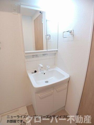ラウレア道福寺の洗面所