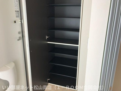 【玄関】 | ラフォンテ