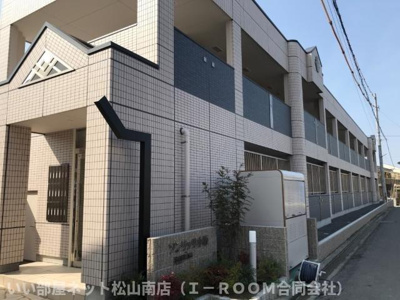 【エントランス】 | ソンリッサ　小坂