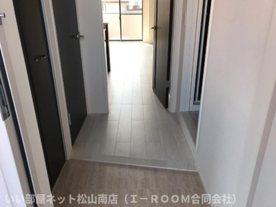【玄関】 | ソンリッサ　小坂
