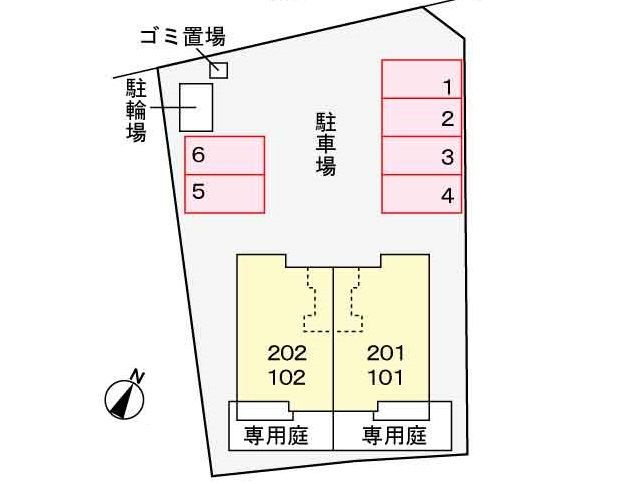 フェリーチェⅡの駐車場