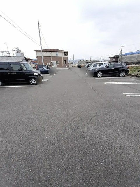ヴィラ　フォレスト・ベリーの駐車場