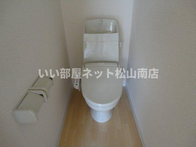 【トイレ】 | ヴィラ田中C