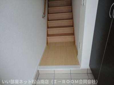 【玄関】 | プランドールたちばな