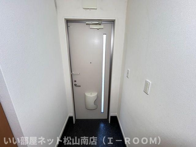 【玄関】 | エンジェルハイム・パイン