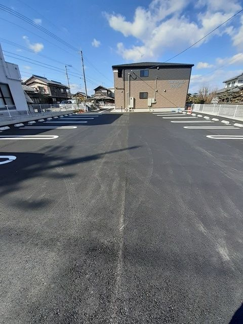 アパンツァート　プラシードの駐車場