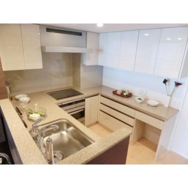 ※写真は同マンション別部屋のものです。