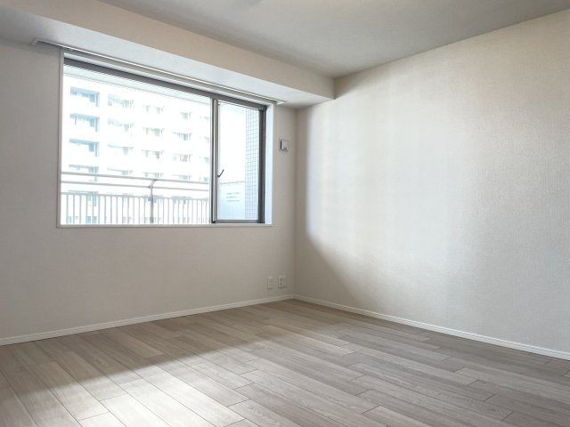 ※写真は同マンション別部屋のものです。