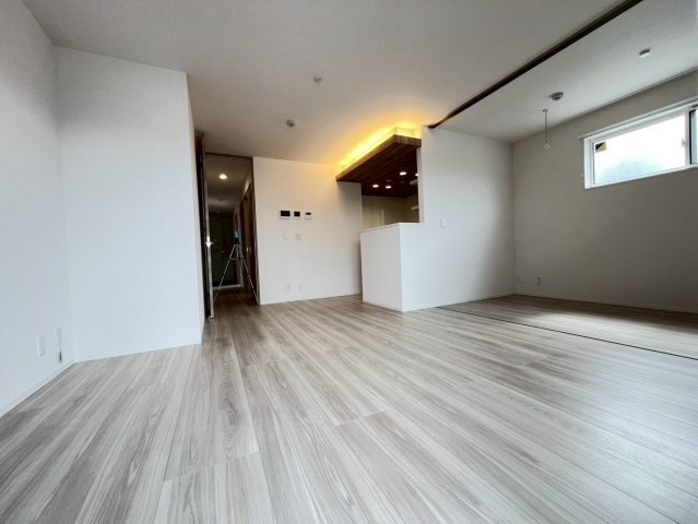 【居間・リビング】 | Ｄ-ｒｅｓｉｄｅｎｃｅ東太田