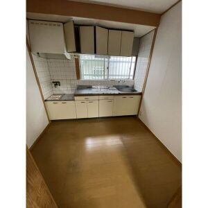 尼崎・潮江4丁目貸家のキッチン