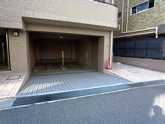 六甲サンピナコテカの外観