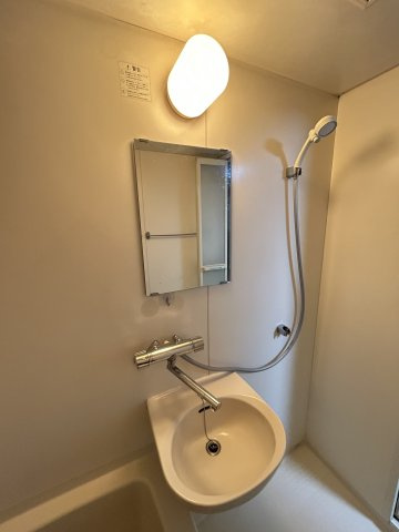メイツ松屋町の洗面所