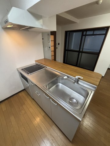 東和ビルのキッチン