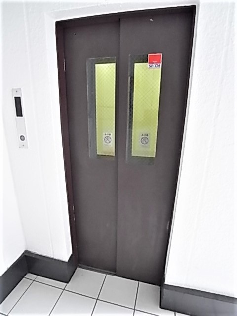 Le Printempsのロビー