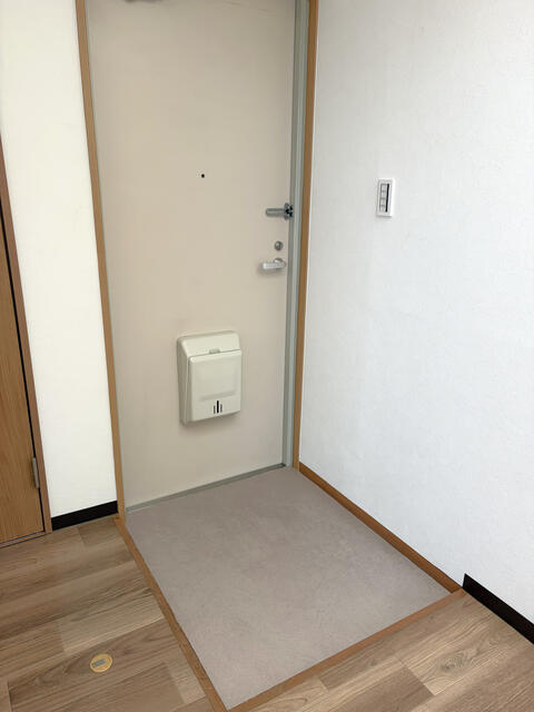 みどりハイツの玄関