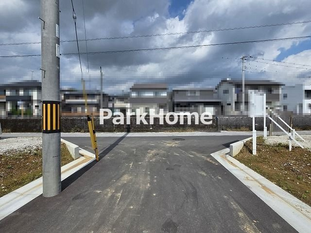 高知市福井東町 E号地-建築条件付き-売土地の前面道路含む現地写真