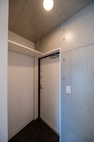 COCOSPACE西荻窪の玄関