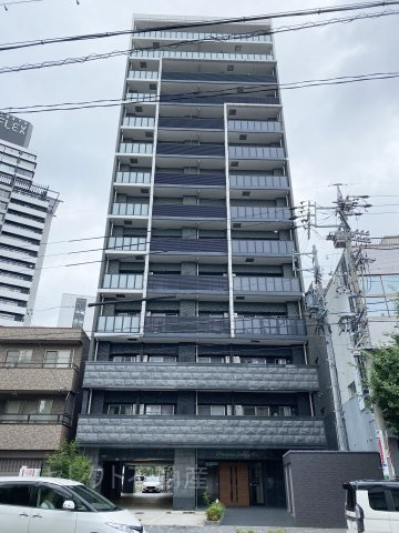 プレサンス栄ライズの外観