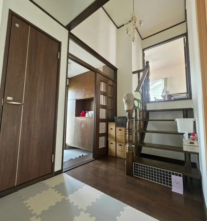 北見市春光町２丁目１５１番地４１　中古売家の玄関|ホール