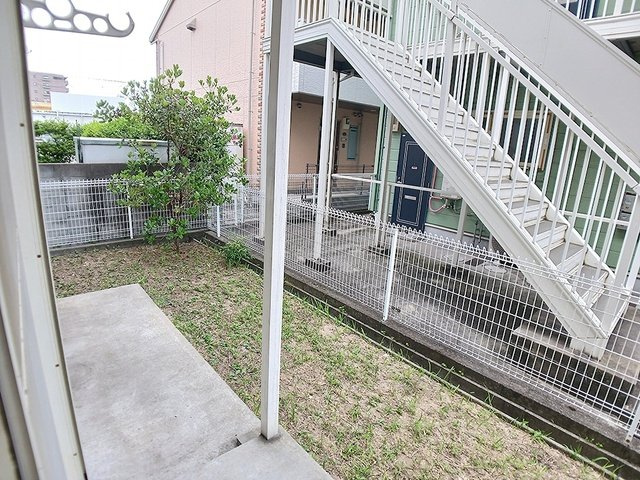 フォレスト矢倉の庭