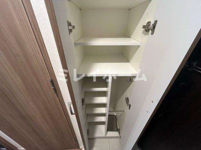 アーバンパーク蒲田南Ⅰの玄関|同建物内、別のお部屋の参考写真になります。