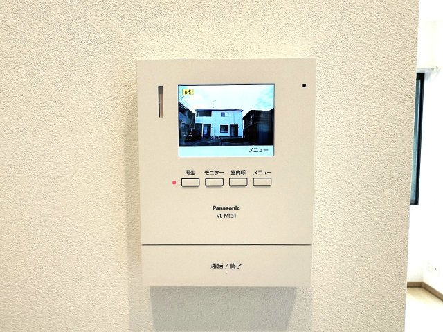 八王子市　片倉町　中古戸建てのセキュリティ|～TVモニター付インターホン　訪問者の確認に便利です～