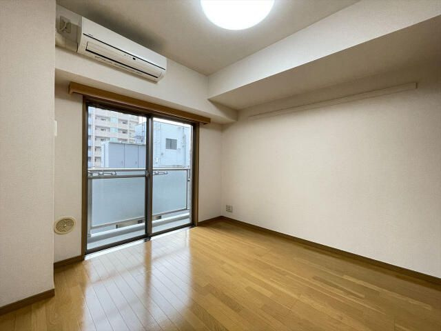 スカイコート本郷東大前壱番館の居間・リビング