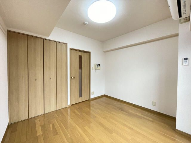 スカイコート本郷東大前壱番館の居間・リビング