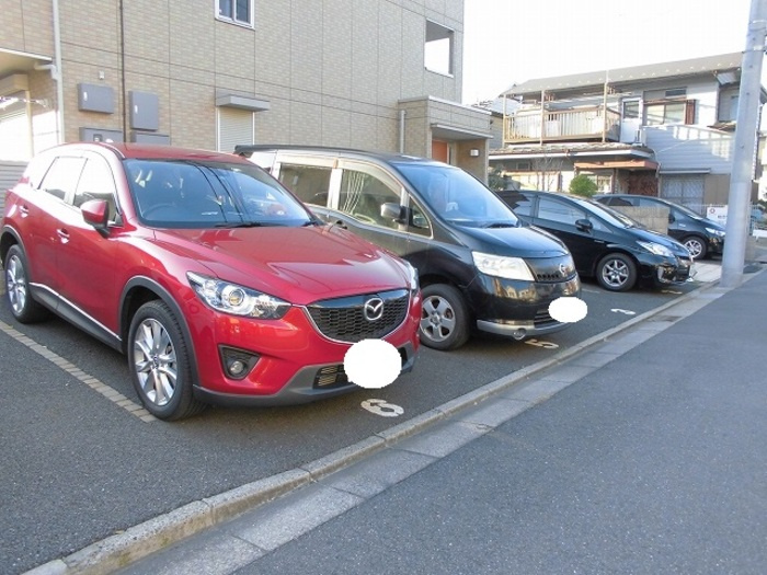 コンフォール瑞江Ⅲの駐車場