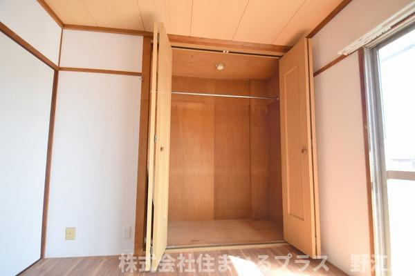 磨有美ハイツの収納