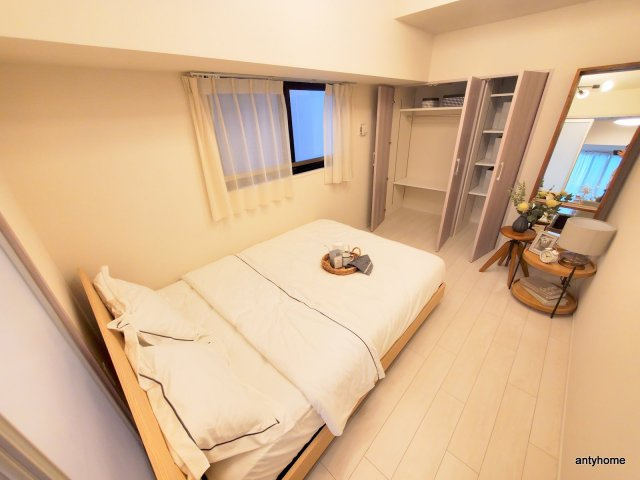 プレディアコート本町　仲介手数料無料の寝室