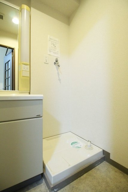 ルシェール赤坂の設備|室内洗濯機置場