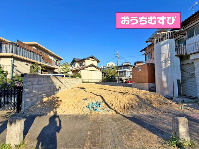 守山区白沢町(全2棟)の前面道路含む現地写真