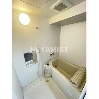 Apartment Grus Nakazonoの浴室|※同物件別号室のお写真です。