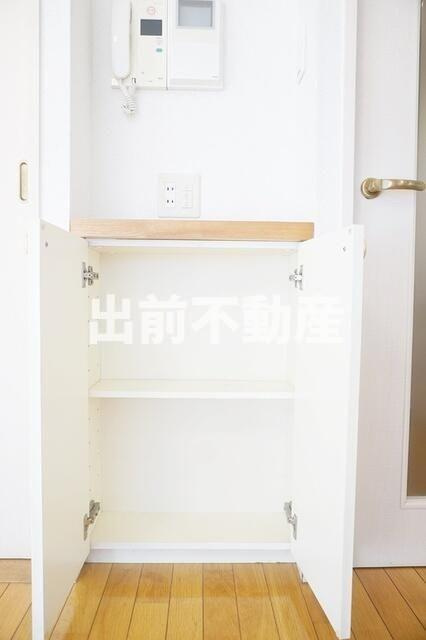 シュロス神田五軒町ツインフォルムの収納