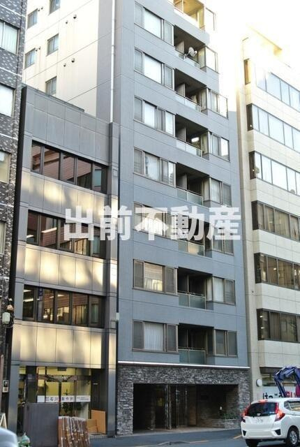 シュロス神田五軒町ツインフォルムの外観