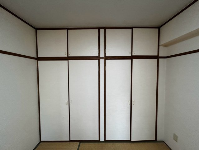アーバンコート高木の和室