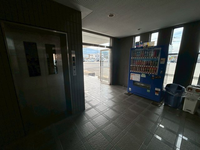 アーバンコート高木のロビー