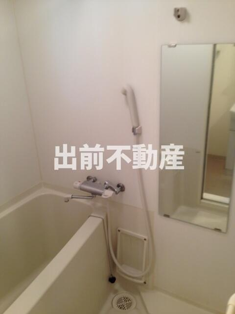 リバーレ秋葉原の浴室