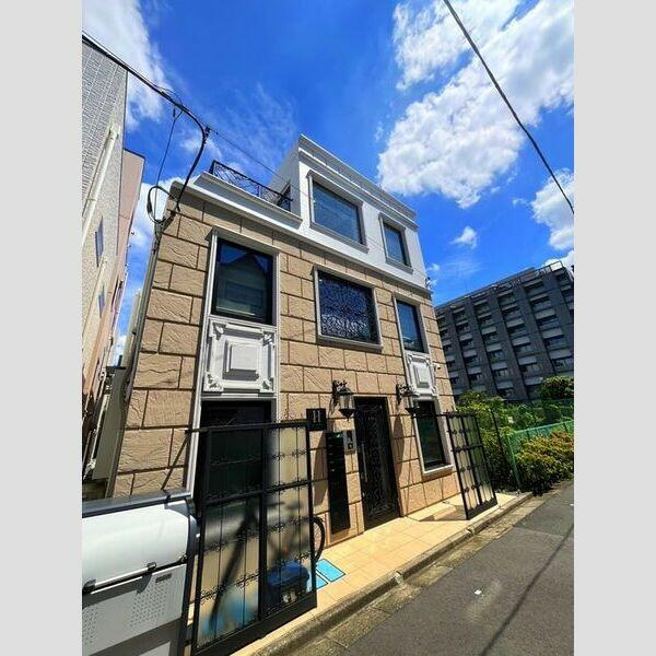 ＨＪ　ＰＬＡＣＥ百人町の外観