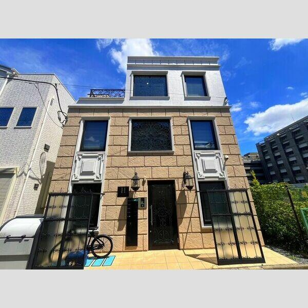 ＨＪ　ＰＬＡＣＥ百人町の外観