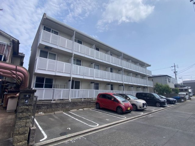 レオパレス大塩の外観|外観は落ち着いています