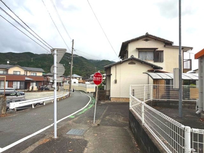 【前面道路含む現地写真】 | 早良１丁目土地