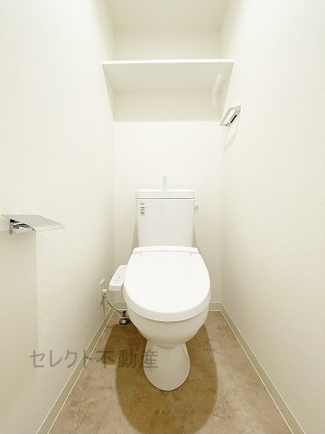 プレサンス　ジェネ　新栄町駅前　葵のトイレ