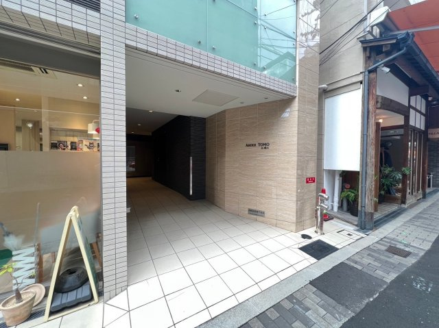 アルデールトモ北堀江のエントランス
