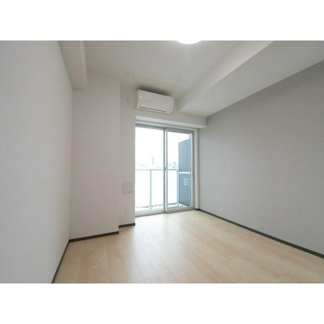 ＧＥＮＯＶＩＡ本所吾妻橋ｓｋｙｇａｒｄｅｎの居間・リビング
