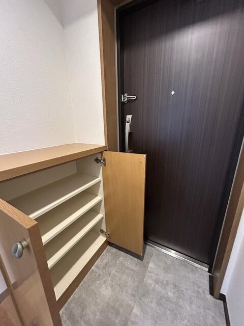 センティード東向島(センティードヒガシムコウジマ)の玄関